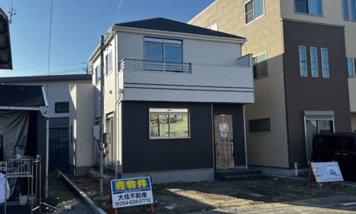 新築建売　藤枝市天王町　全1棟