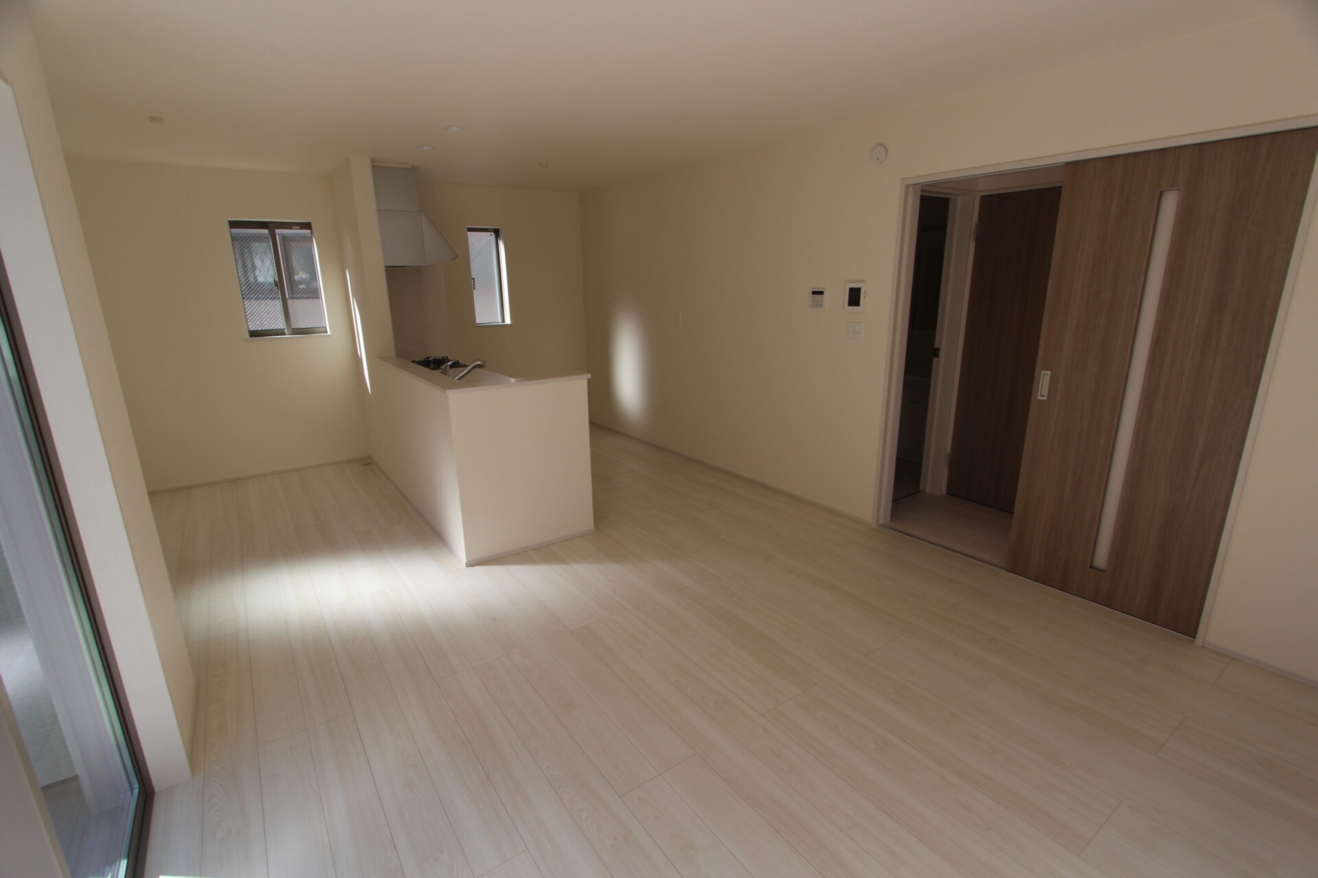 新築建売　藤枝市天王町　全1棟