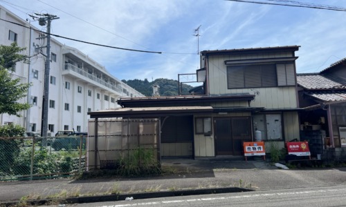 島田市金谷根岸町　中古住宅
