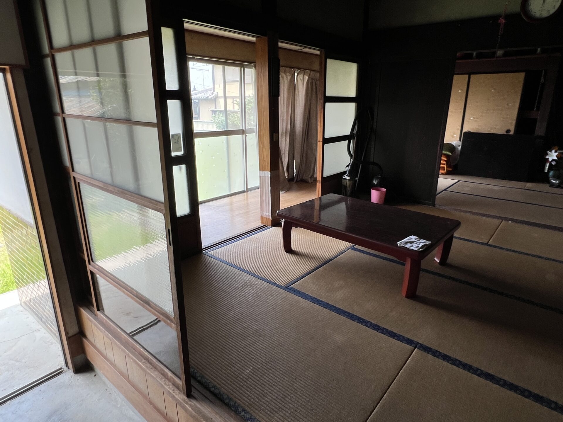 焼津市石脇上　平家と農地と車庫（倉庫）　家庭菜園はじめてみませんか？